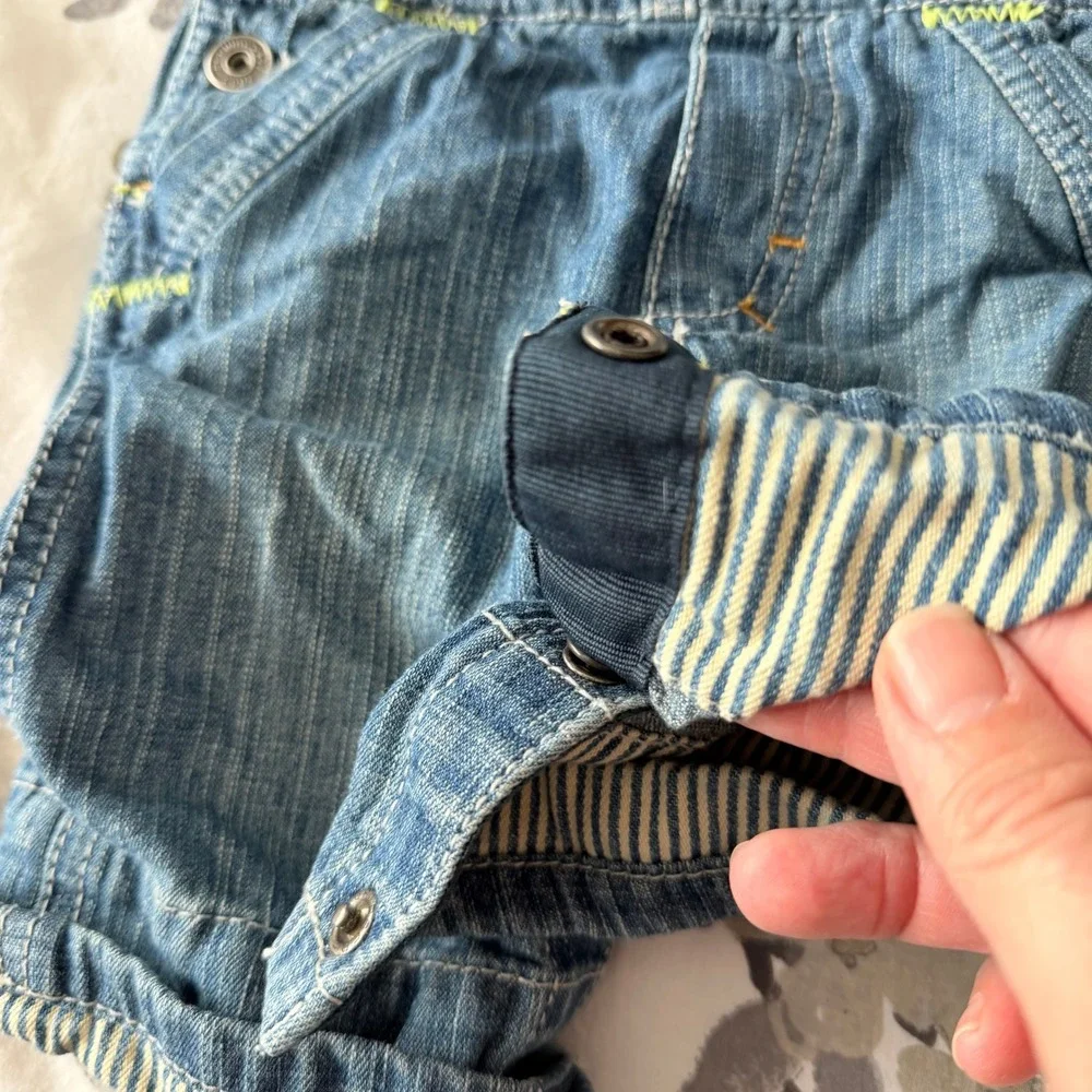 Genuine Baby from OshKosh Boys Denim Overalls Embroidered Alligator 3M‎ Infant